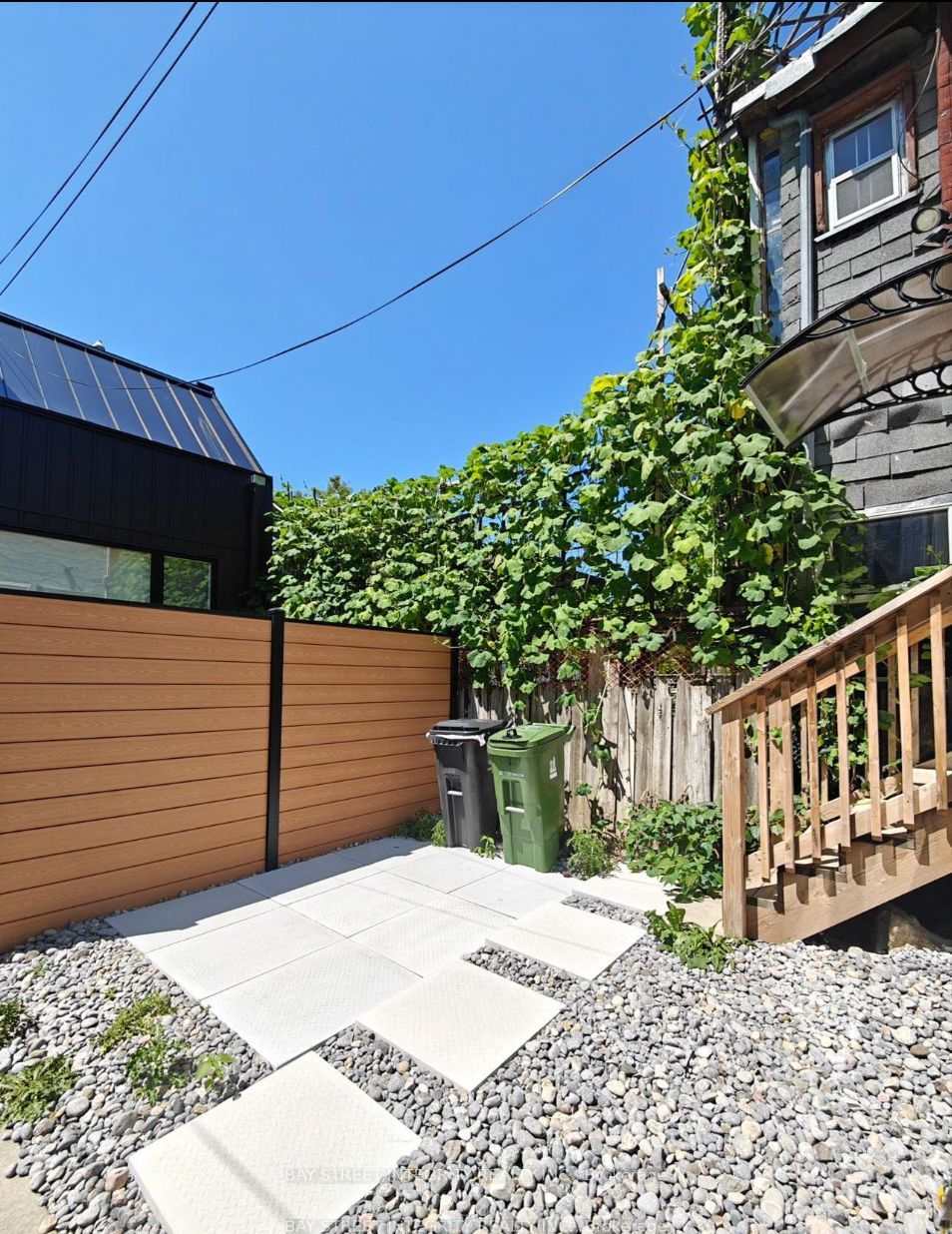 #unit 1 - 598 Crawford Street Property Photo 15