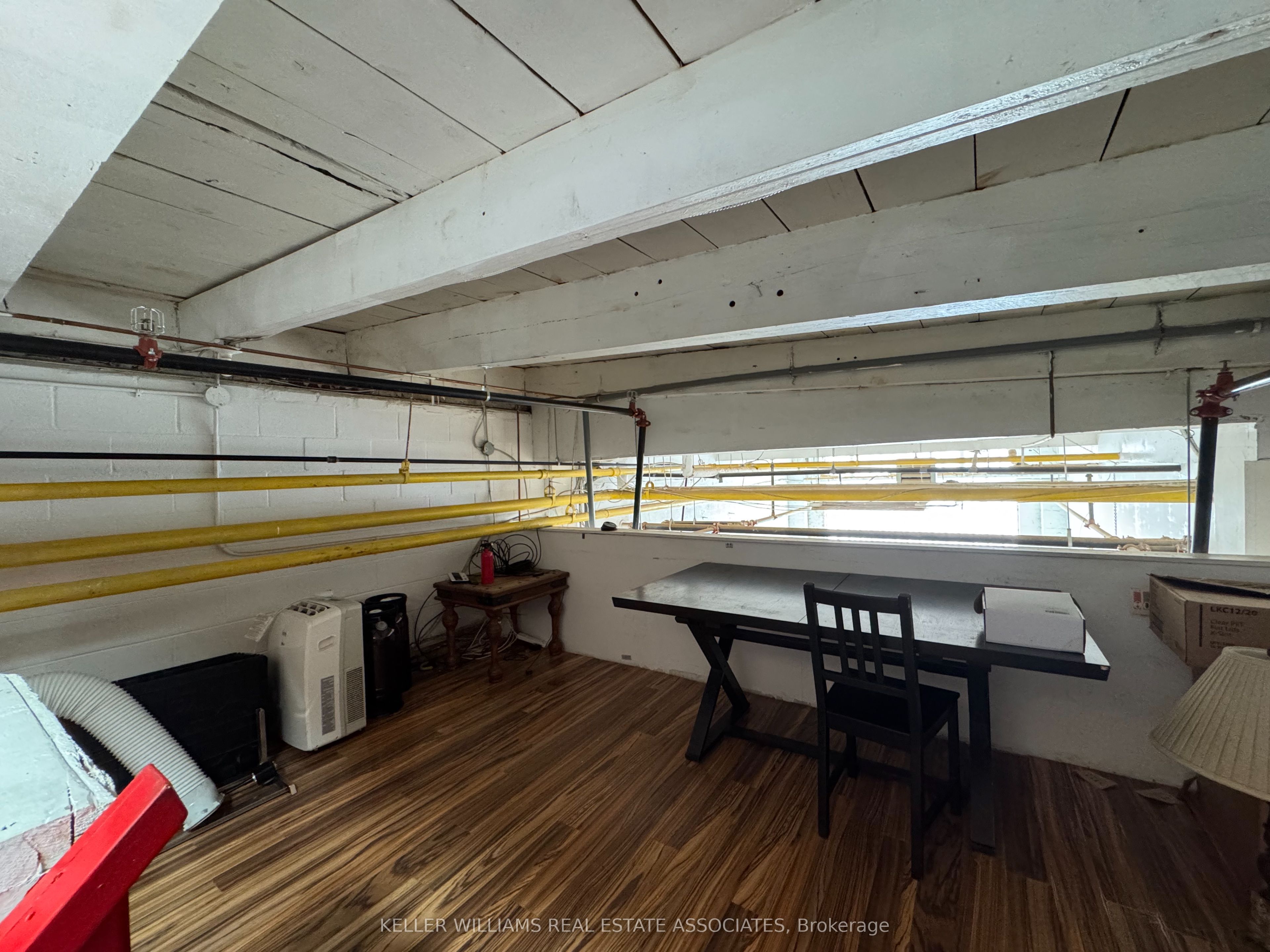 #161 - 163 Sterling Road Property Photo 6