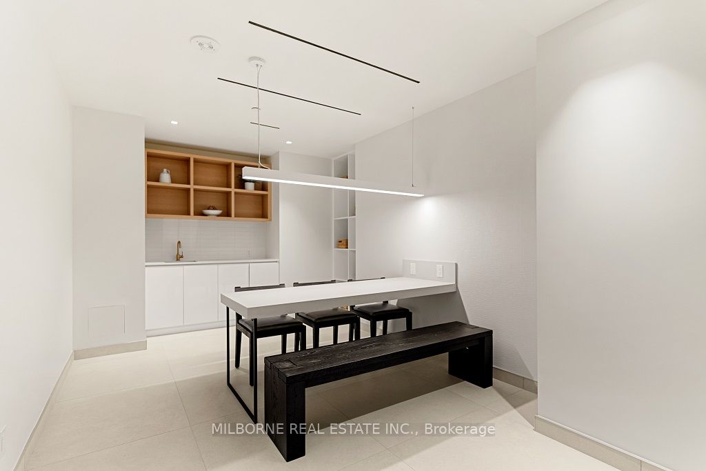 #3611 - 5 Defries Street Property Photo 8