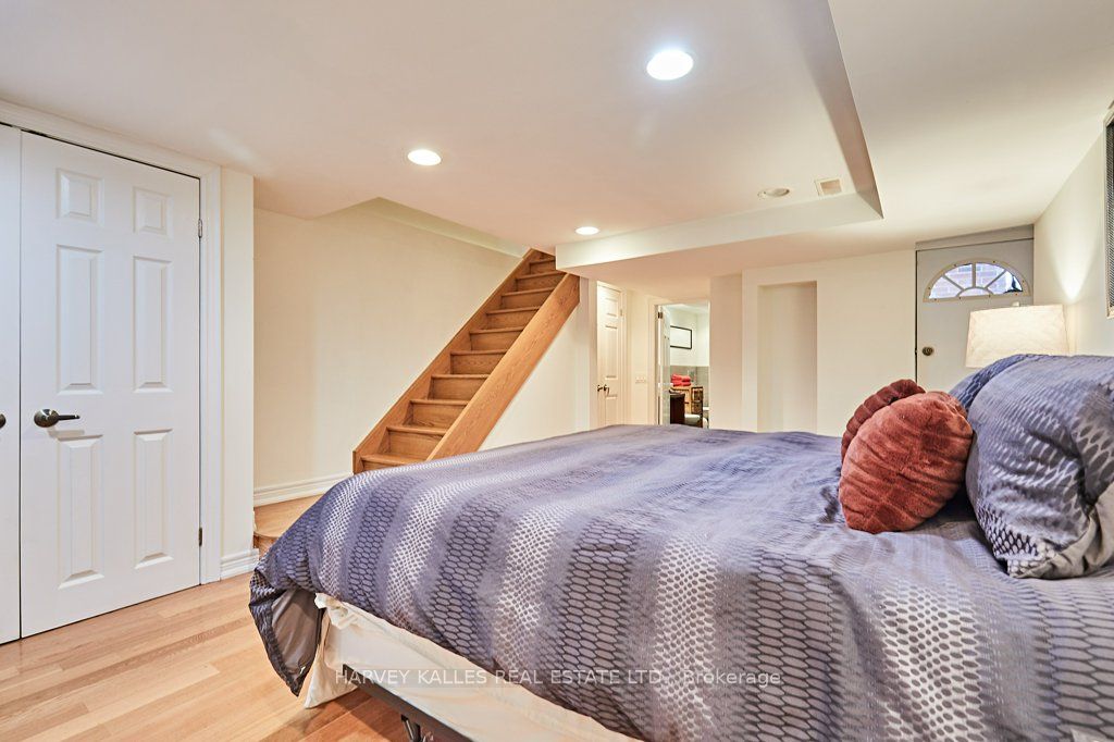 87 Oxford Street Property Photo 14