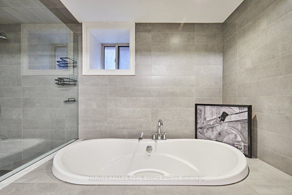 87 Oxford Street Property Photo 16