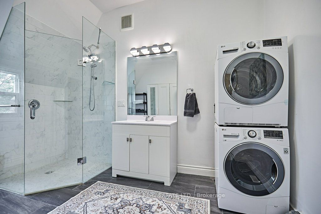 87 Oxford Street Property Photo 26