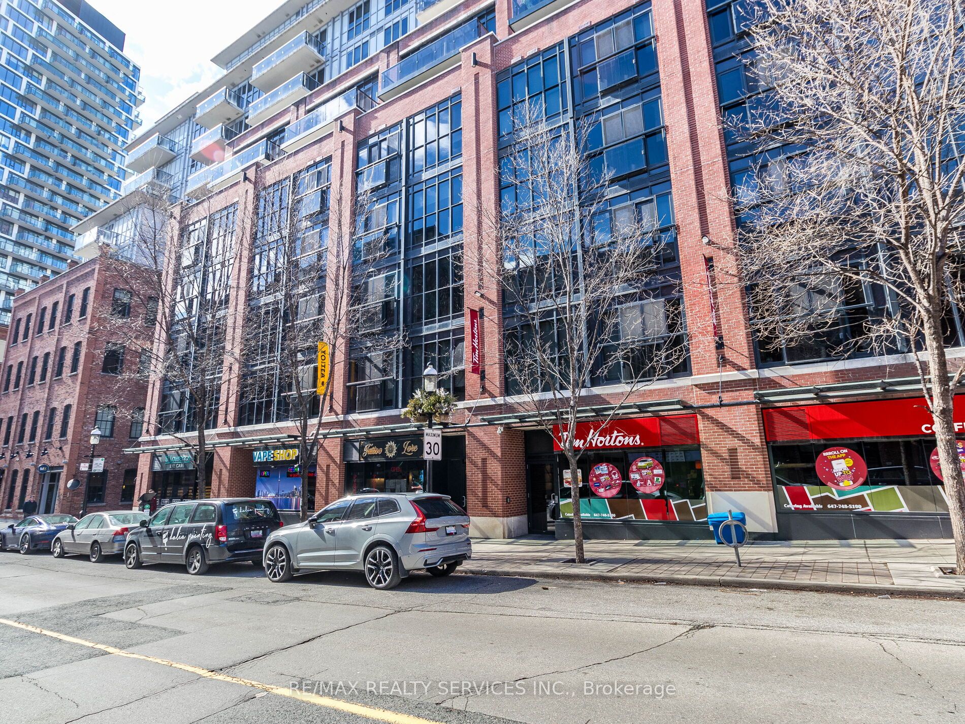 #16 - 16 Church Street Property Photo 4