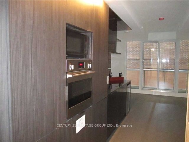 70 Temperance Street 705 Property Photo 2
