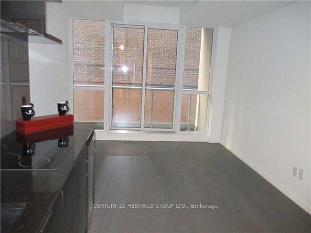 70 Temperance Street 705 Property Photo 6