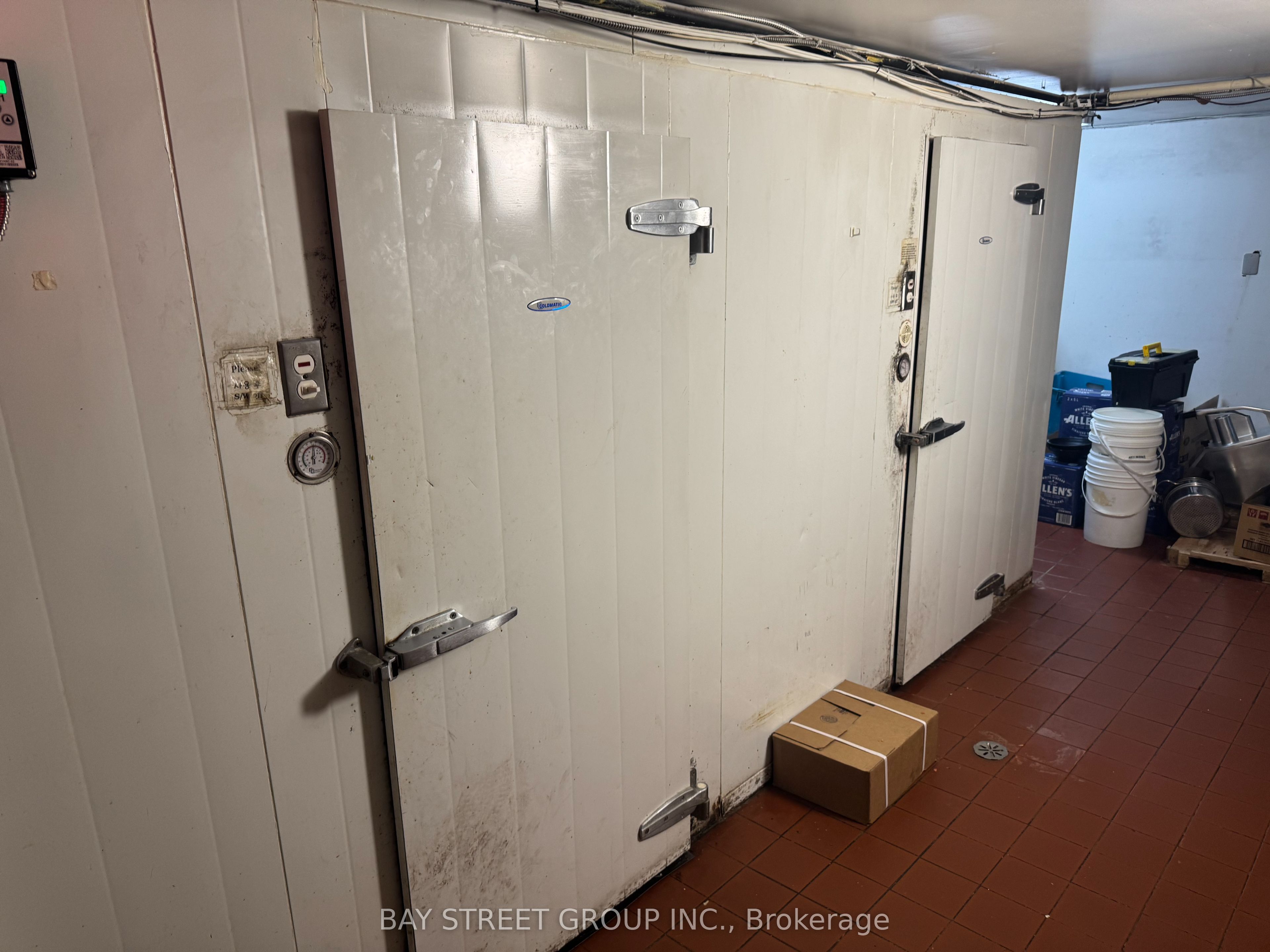 4860 Yonge Street Property Photo 12