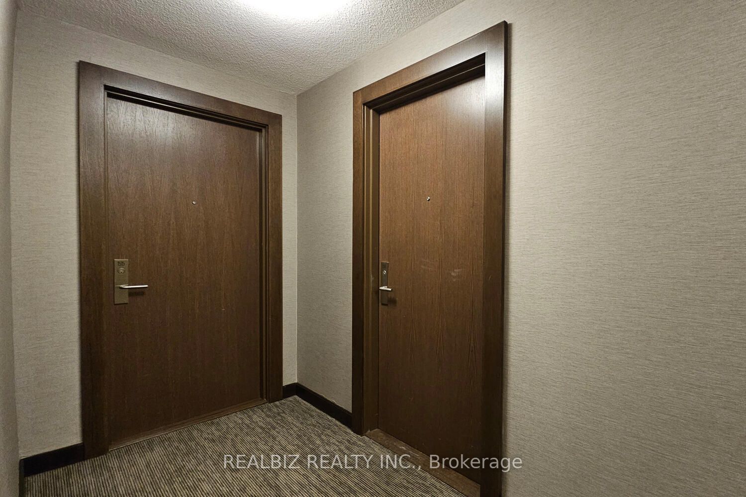 386 Yonge Street 1516 Property Photo 32