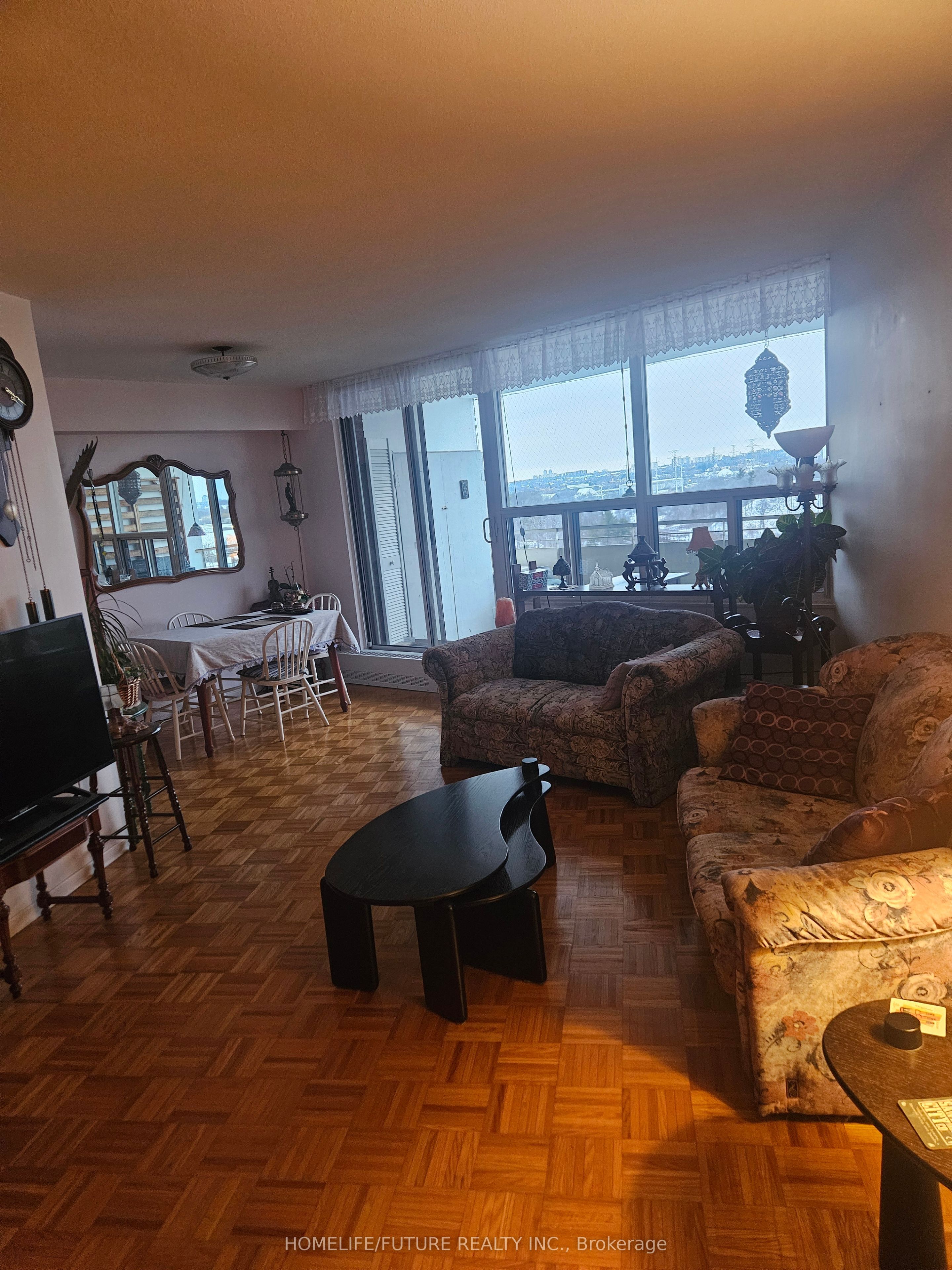 60 Pavane Linkway N/a 1201 Property Photo 17