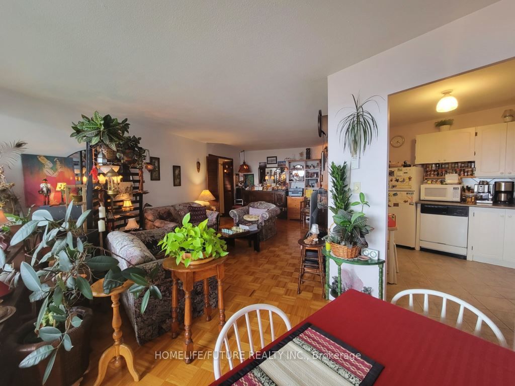60 Pavane Linkway N/a 1201 Property Photo 18
