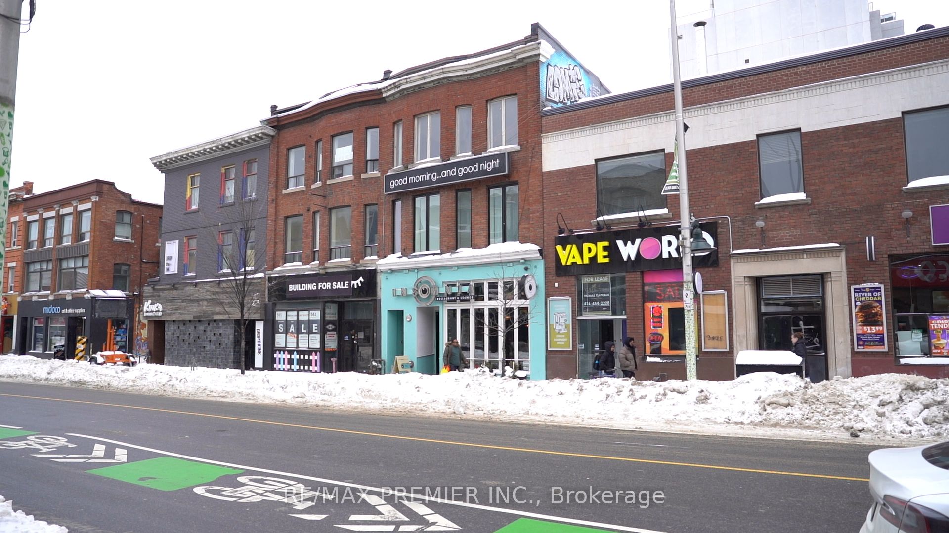 563 Bloor Street Property Photo 2