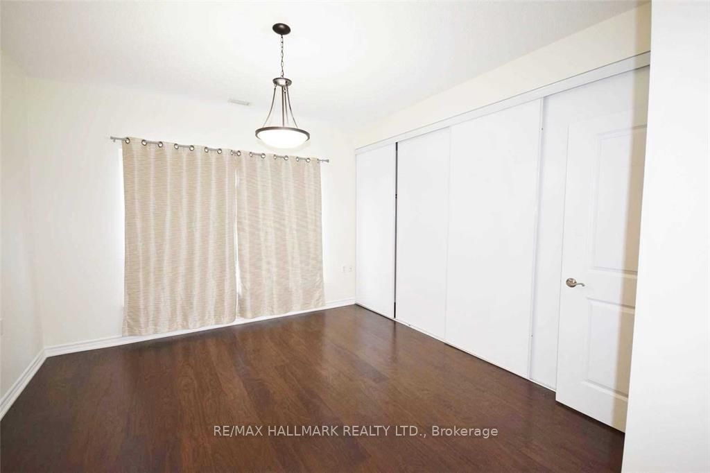 872 W Sheppard Avenue W 105 Property Photo 9