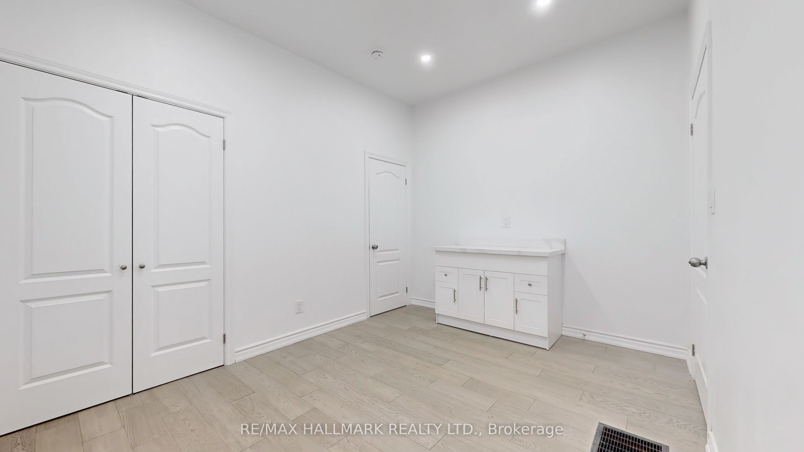 38 Kensington Avenue Property Photo 6