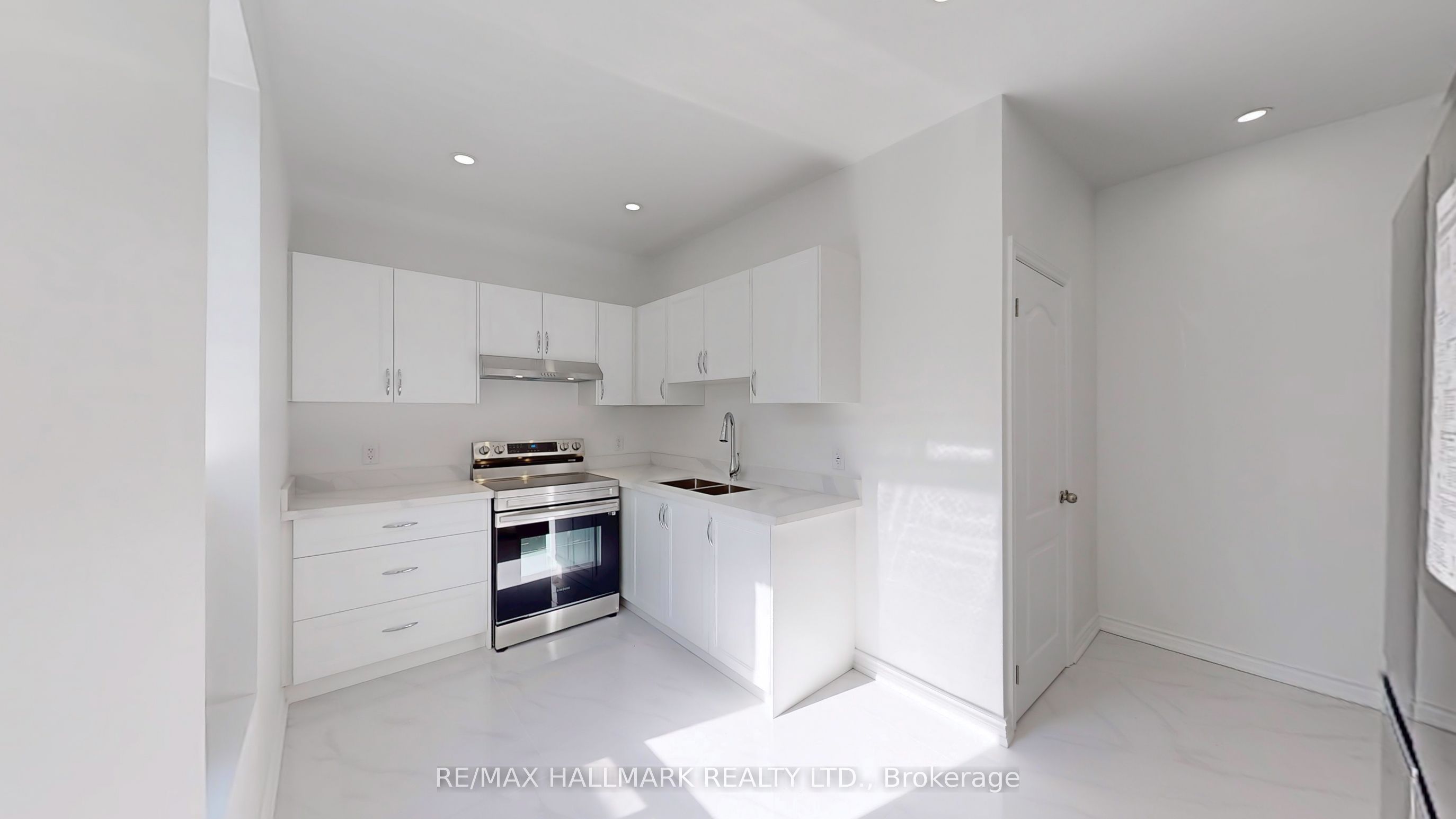 38 Kensington Avenue Property Photo 9