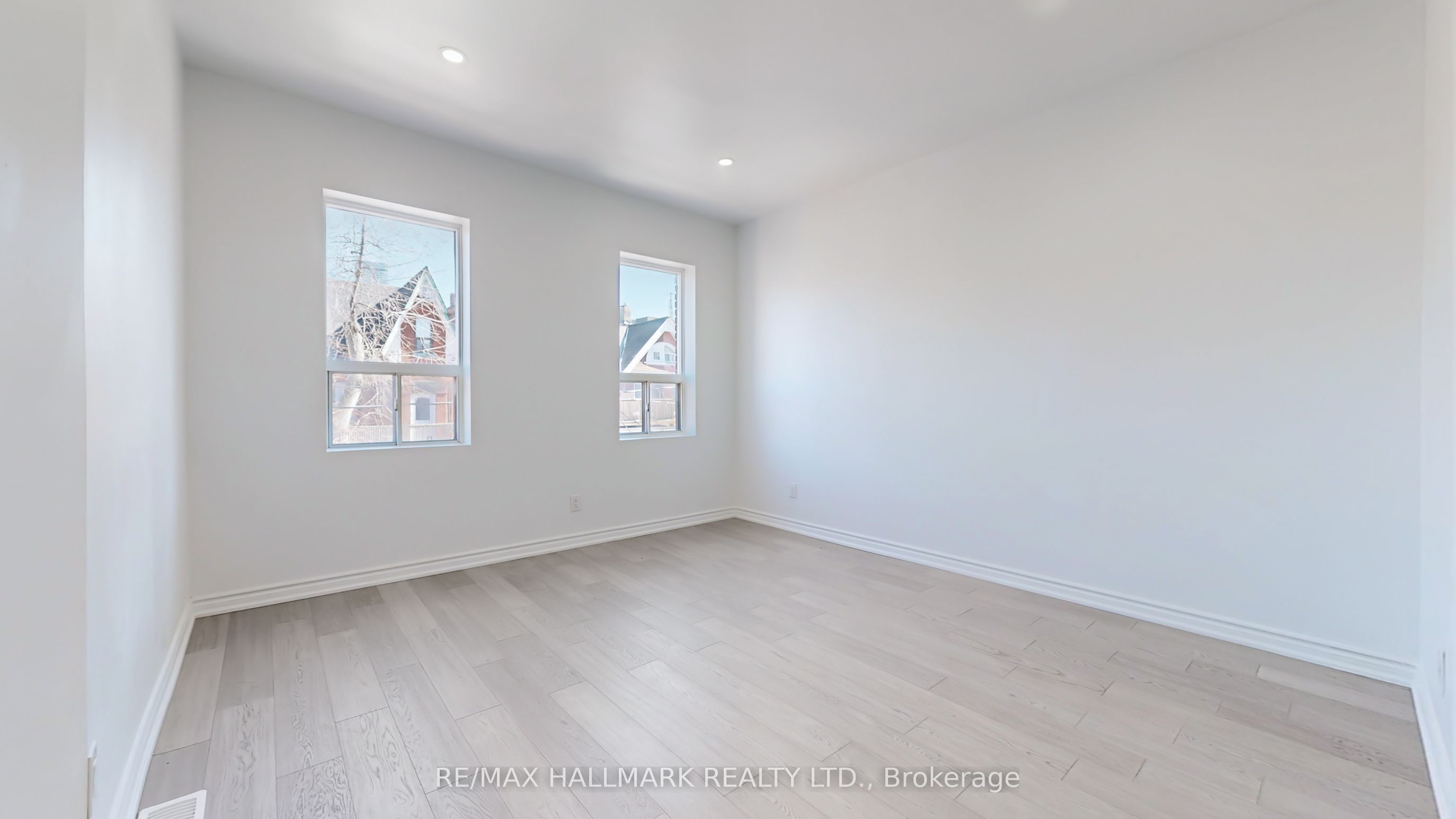 38 Kensington Avenue Property Photo 13