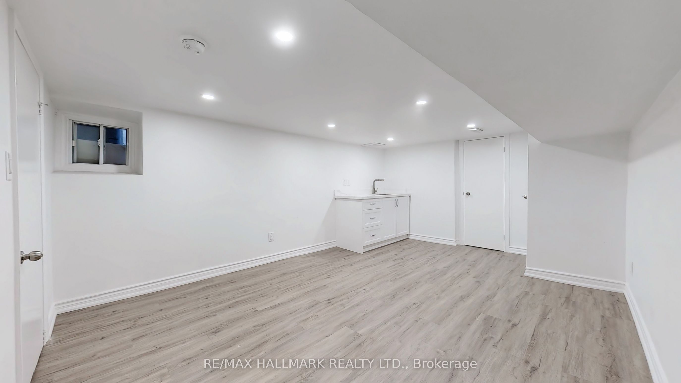 38 Kensington Avenue Property Photo 18