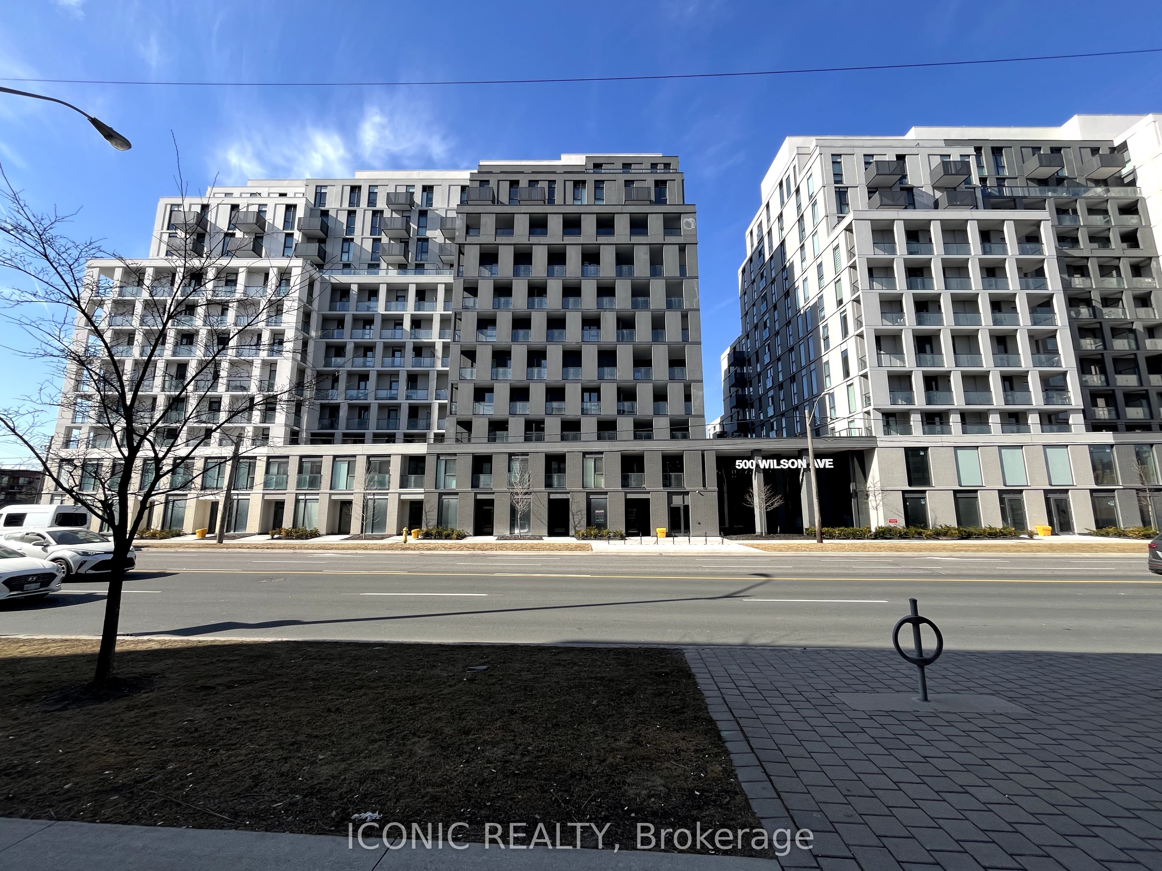 #101 - 500 Wilson Avenue Property Photo 1