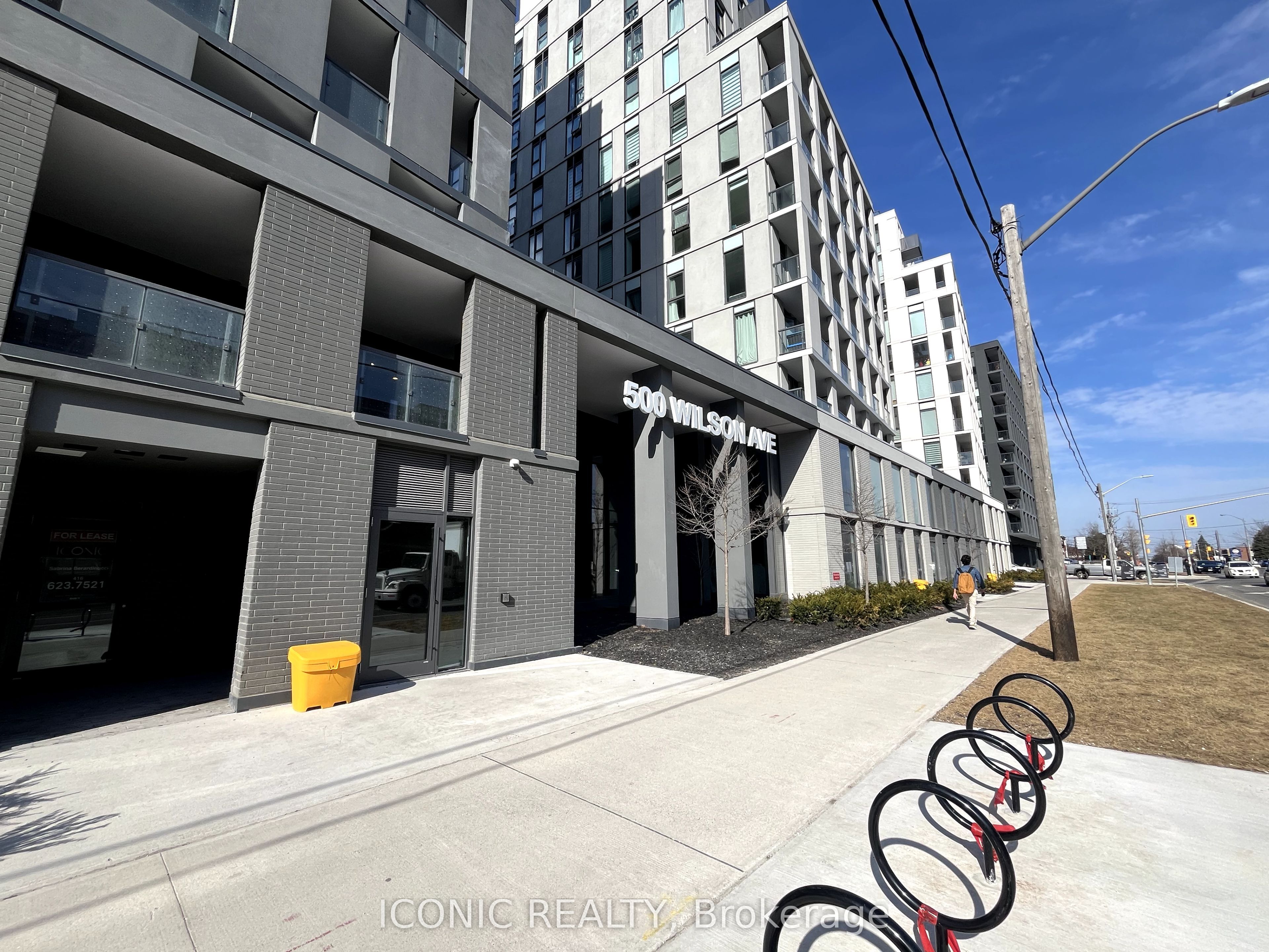 #101 - 500 Wilson Avenue Property Photo 3