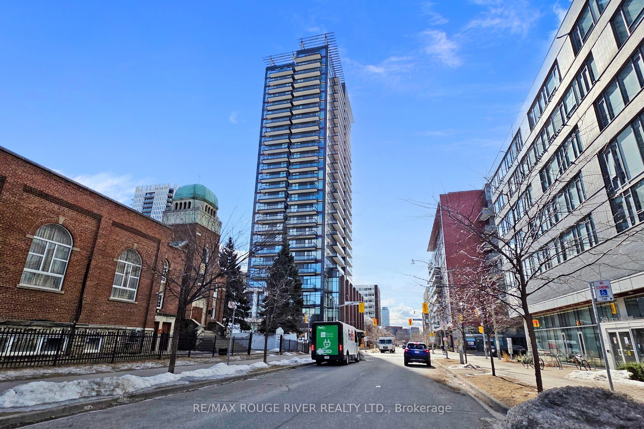 #908 - 225 Sackville Street Property Photo 3