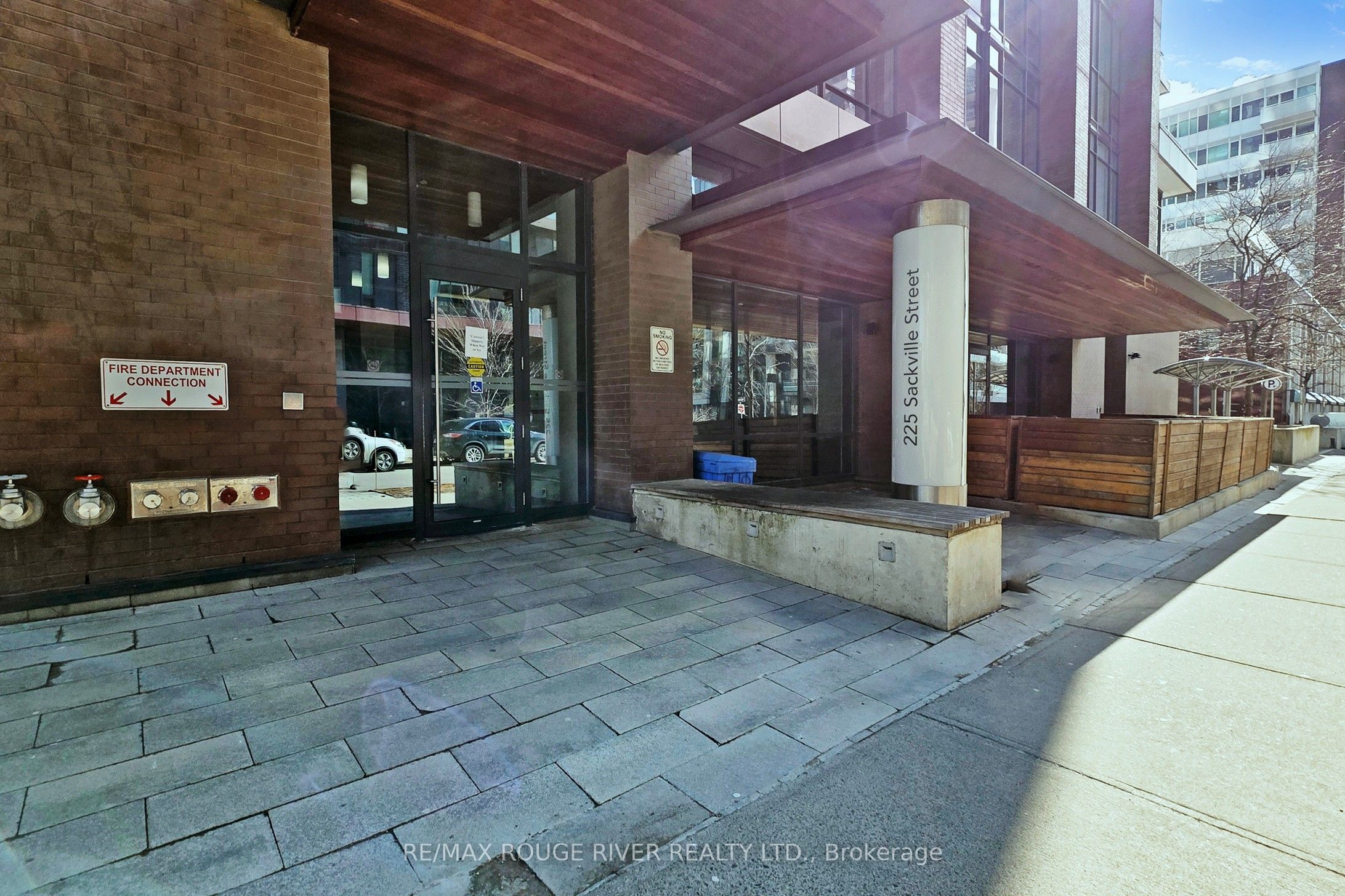 #908 - 225 Sackville Street Property Photo 4