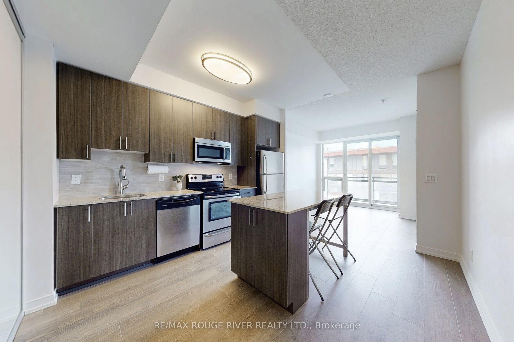 #908 - 225 Sackville Street Property Photo 12
