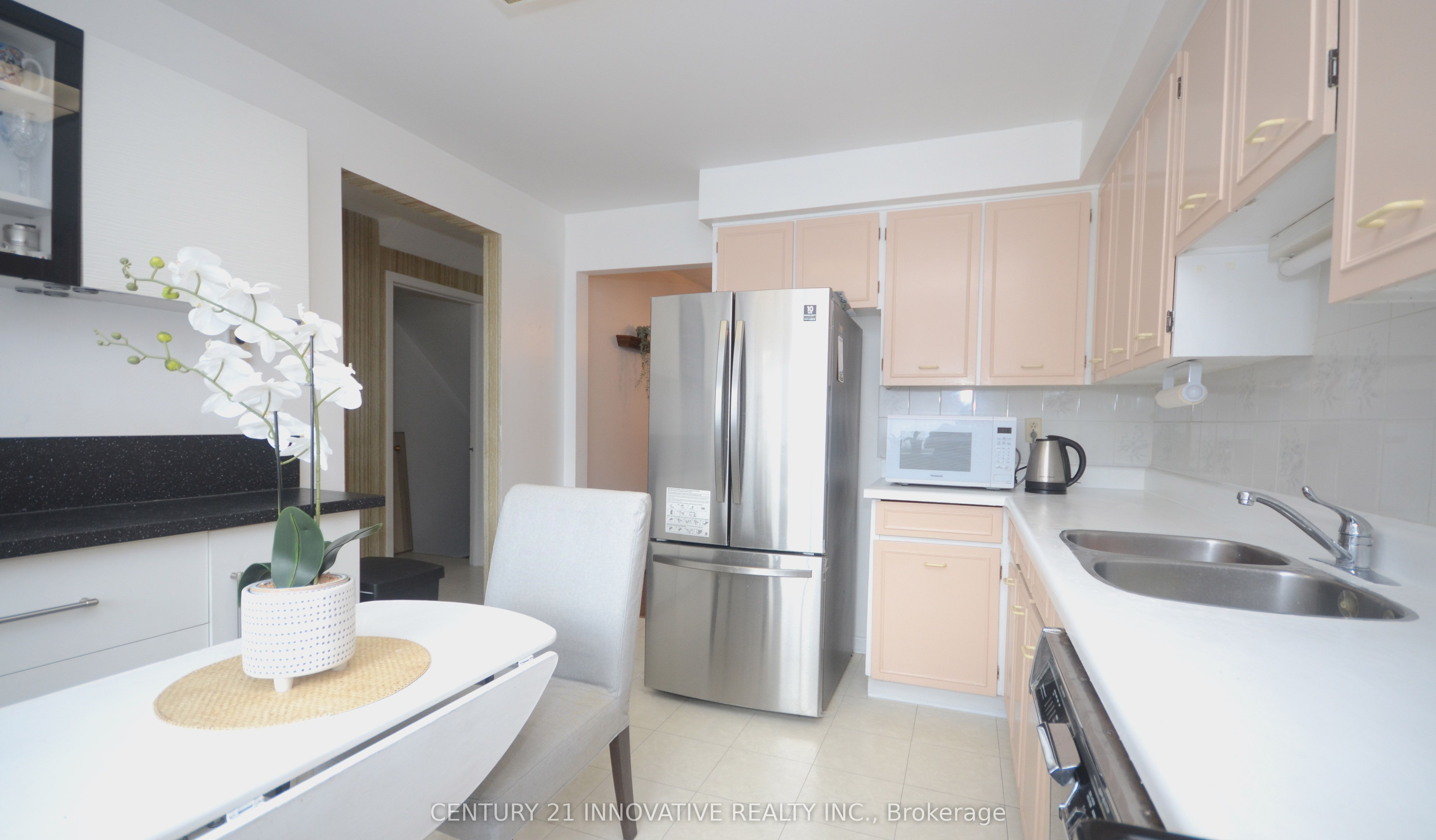9 Candy Courtway N/a 14 Property Photo 4