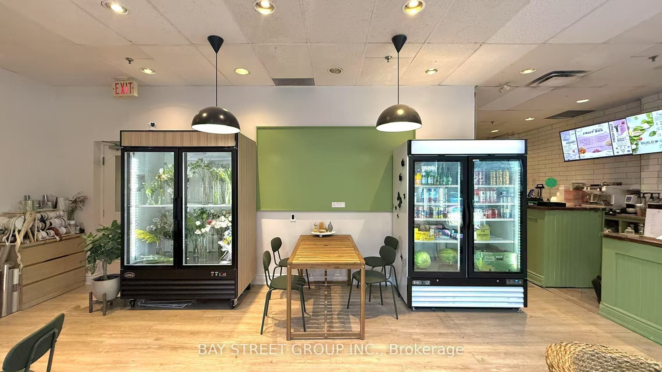 #100 - 60 Adelaide Street Property Photo 3