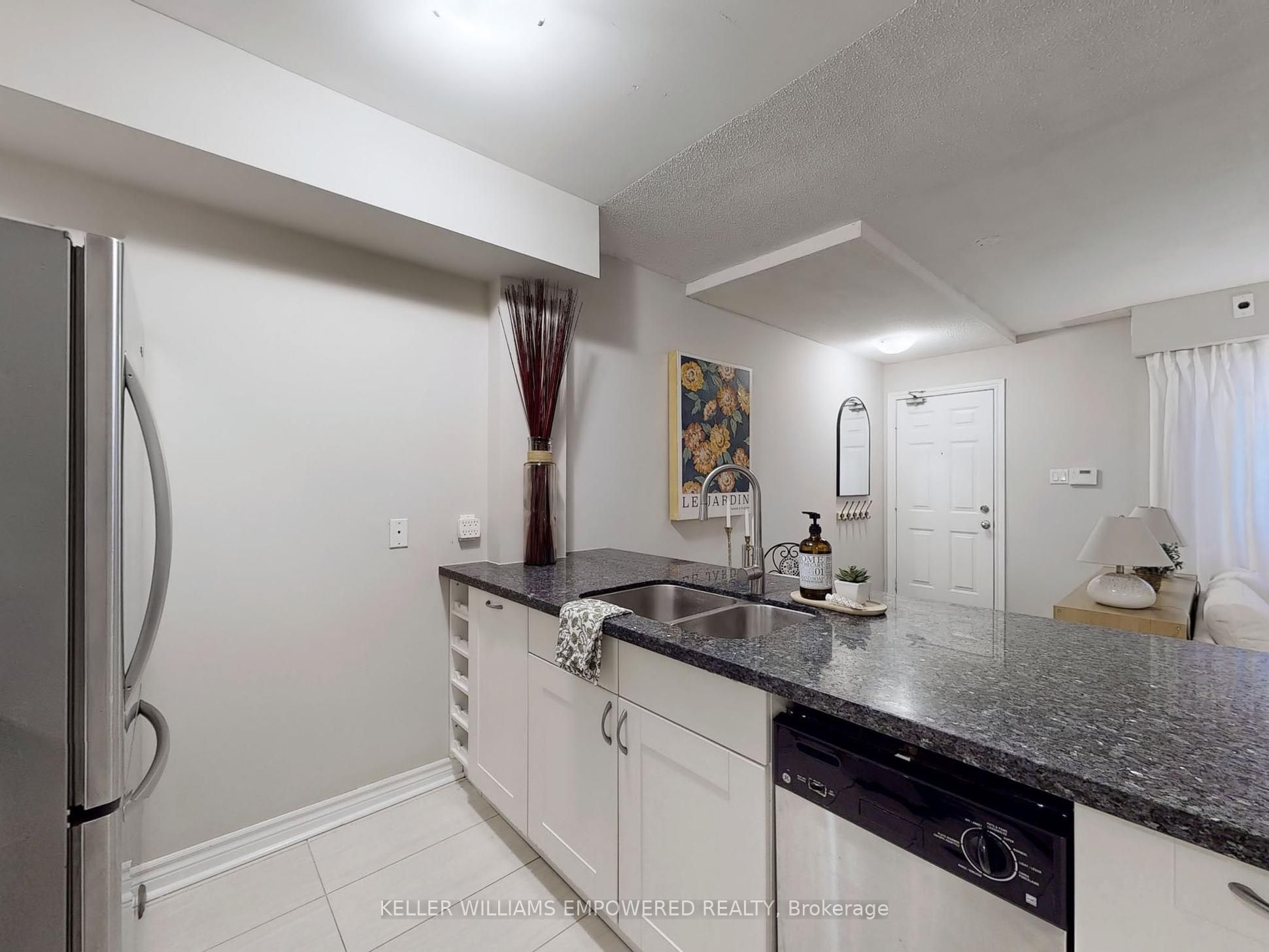7 Sudbury Street N 701 Property Photo 14