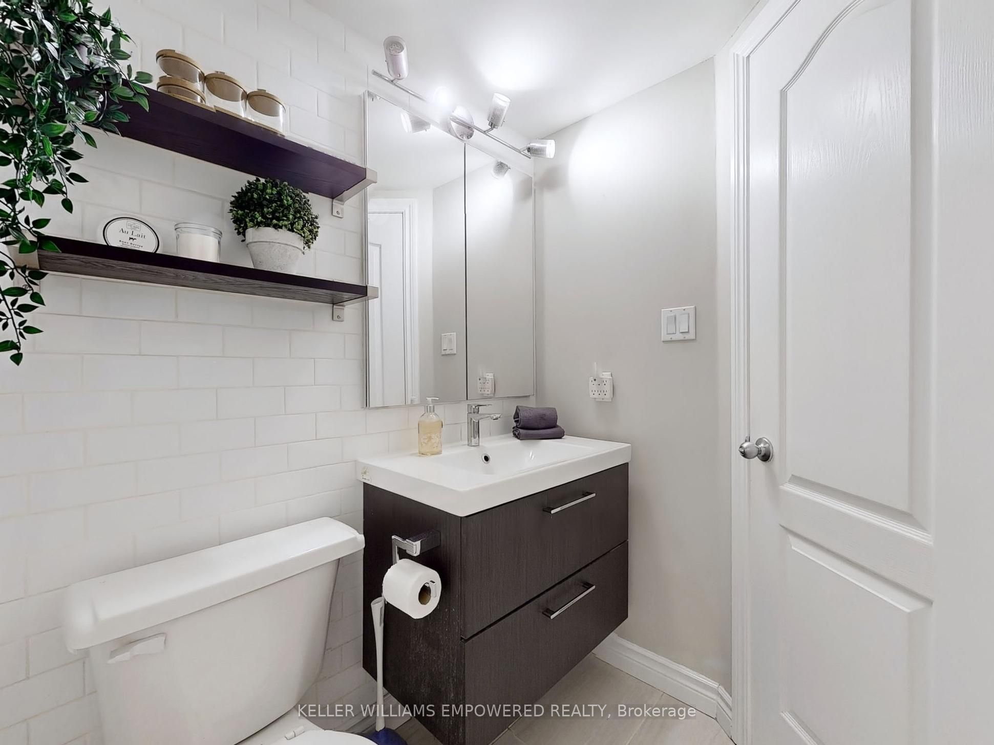 7 Sudbury Street N 701 Property Photo 29