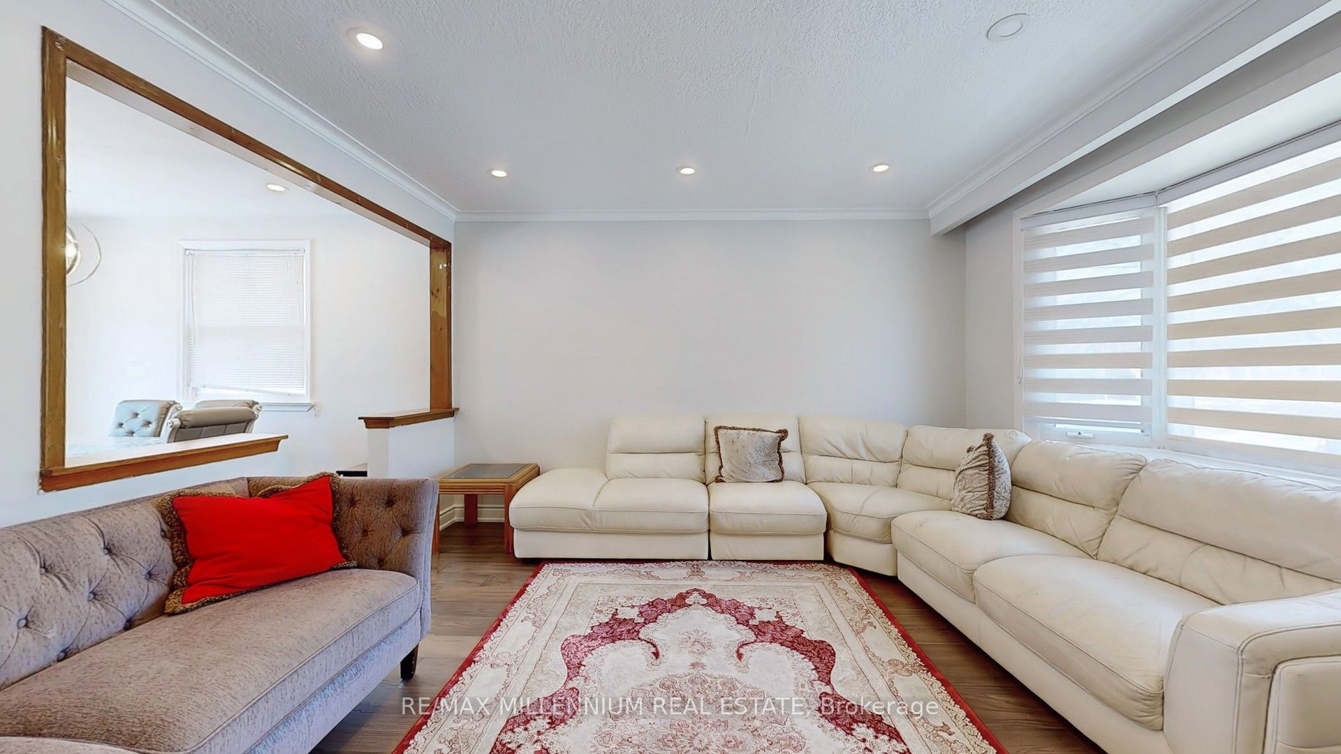 341 Moore Park Avenue Property Photo 11