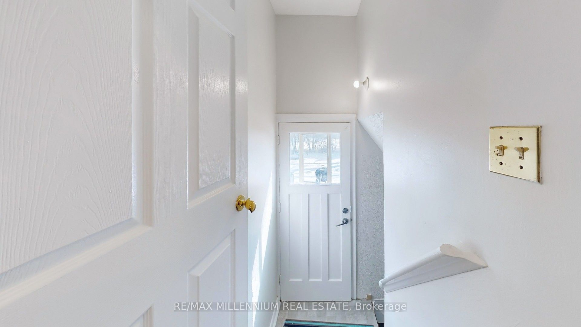 341 Moore Park Avenue Property Photo 28