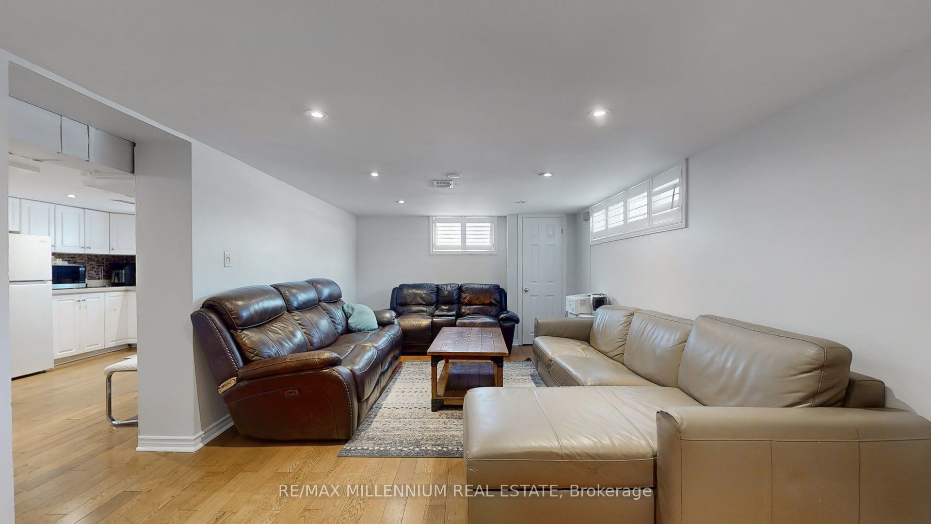 341 Moore Park Avenue Property Photo 31