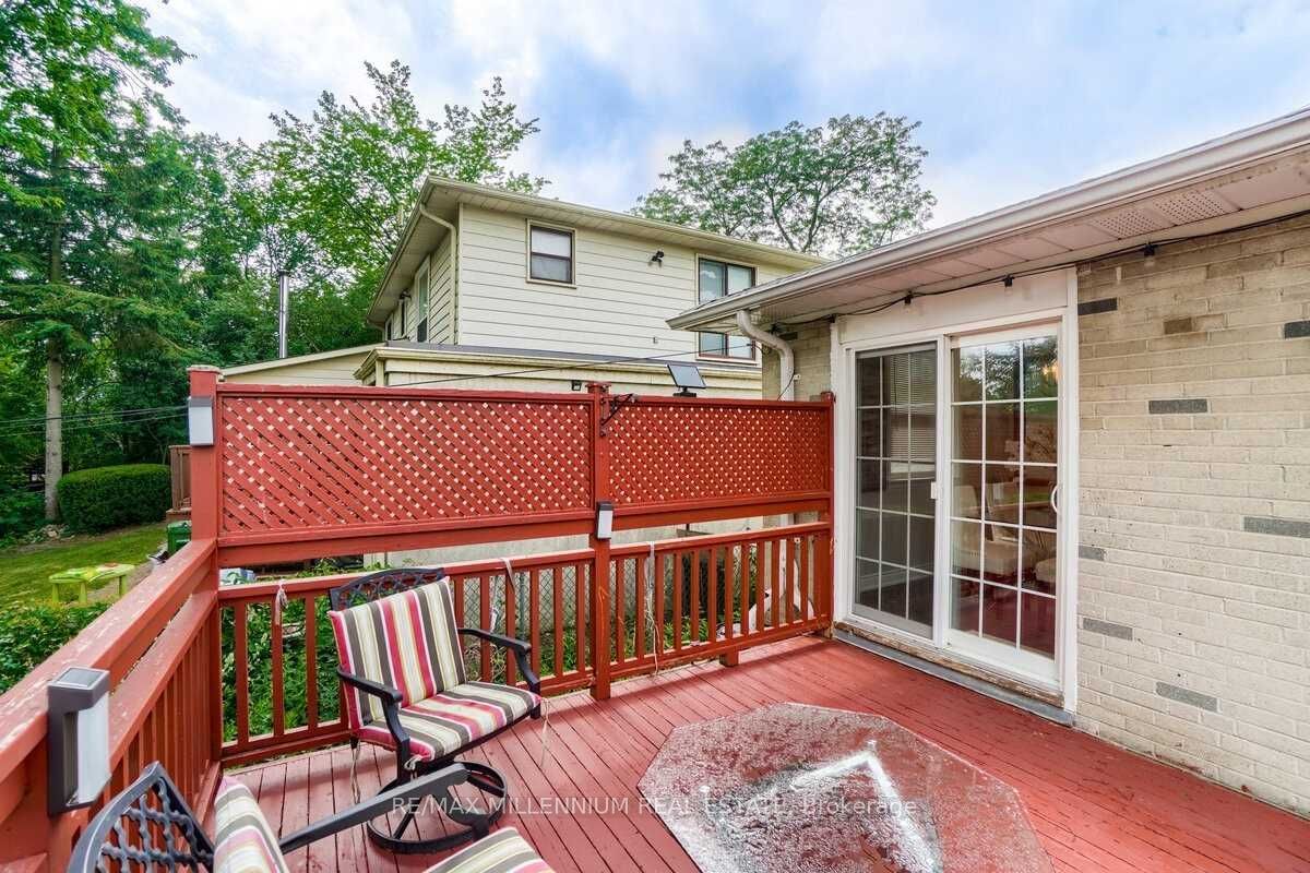 341 Moore Park Avenue Property Photo 46