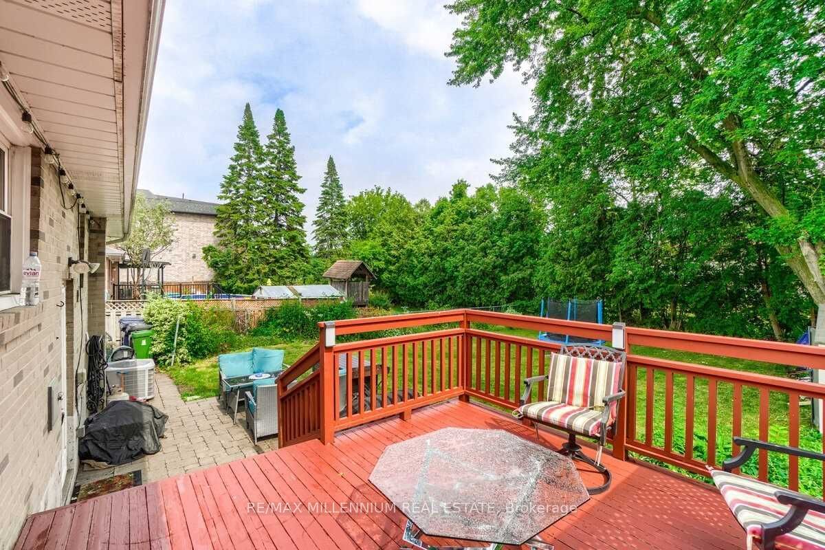341 Moore Park Avenue Property Photo 48