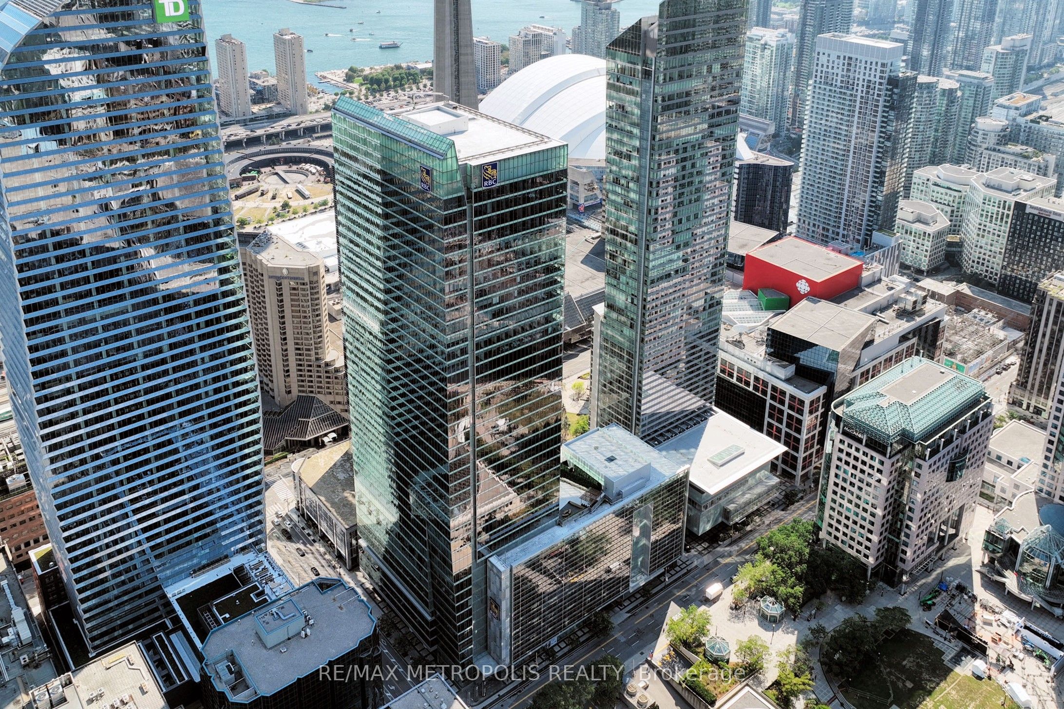 #3000 - 155 Wellington Street Property Photo 3