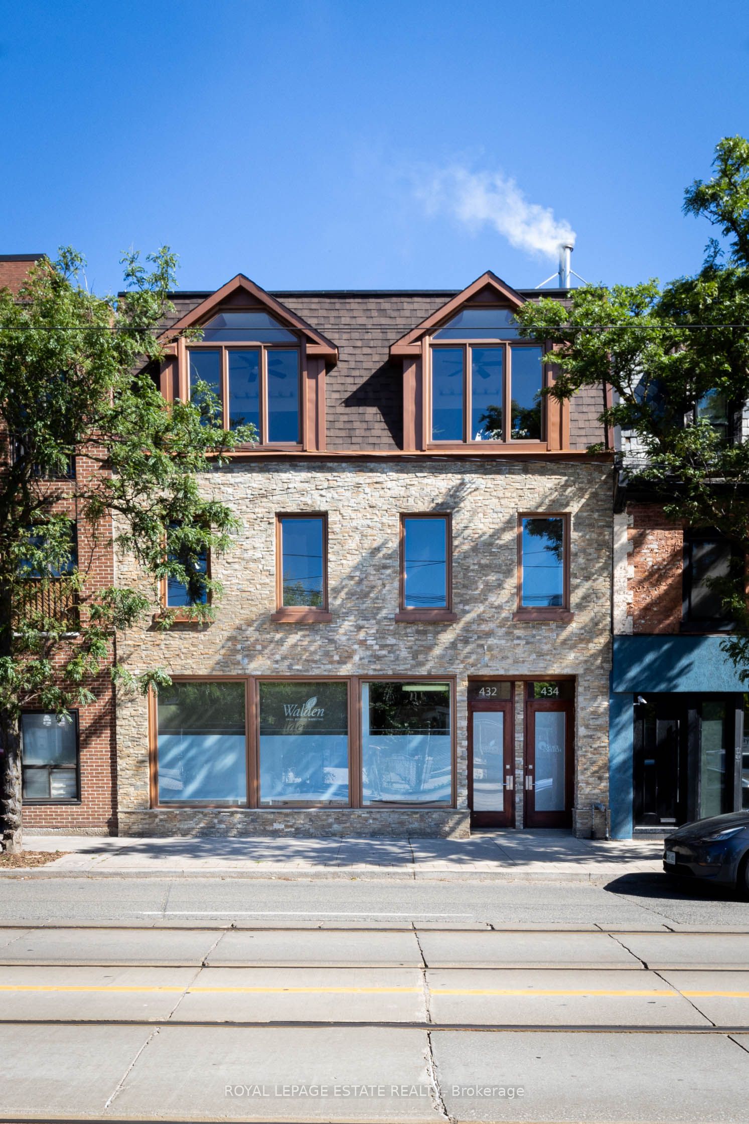 432/434 Queen Street Property Photo