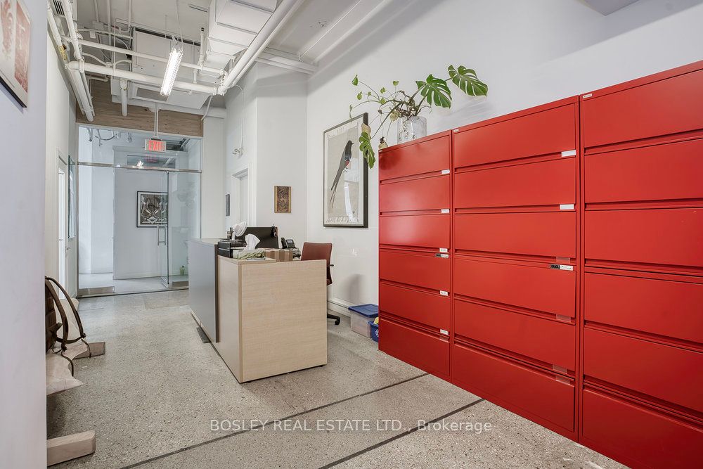 #309 - 180 Shaw Street Property Photo 3