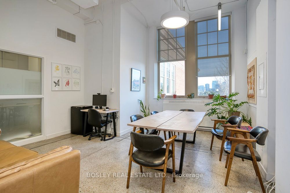 #309 - 180 Shaw Street Property Photo 4