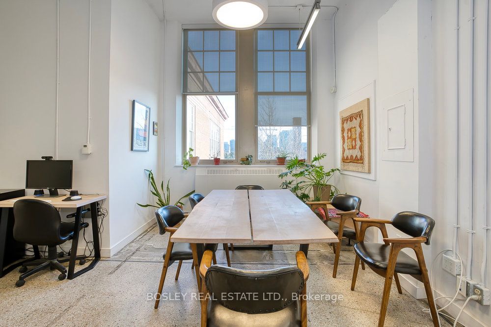 #309 - 180 Shaw Street Property Photo 5