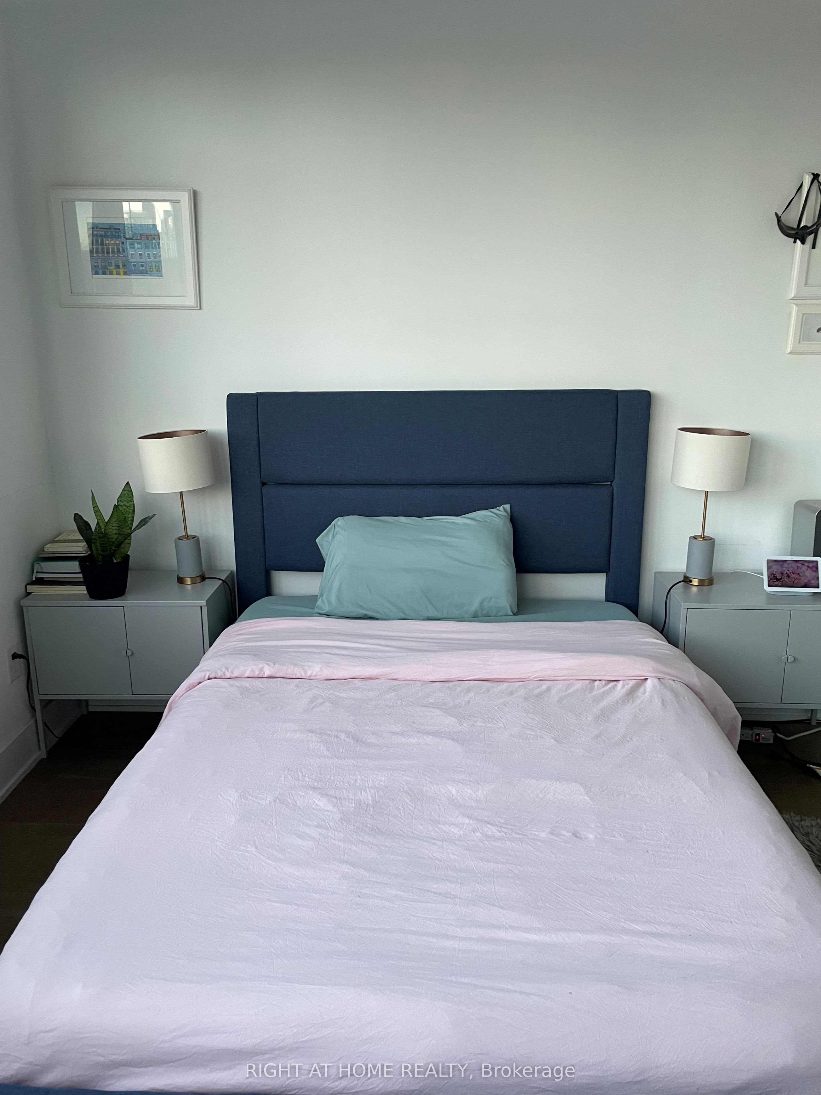 90 Trinity Street 602 Property Photo 13