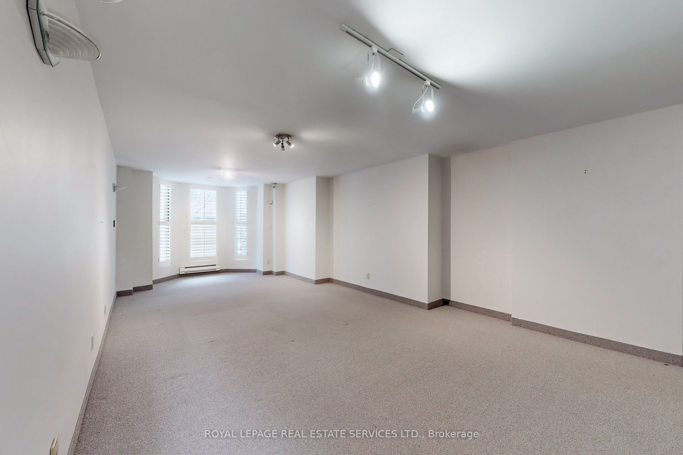 388 Parliament Street Property Photo 8