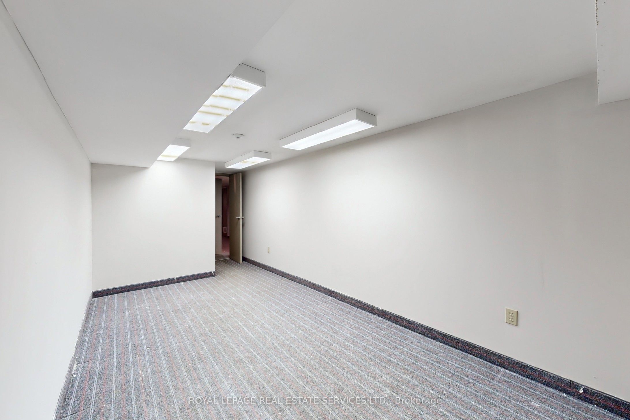 388 Parliament Street Property Photo 42