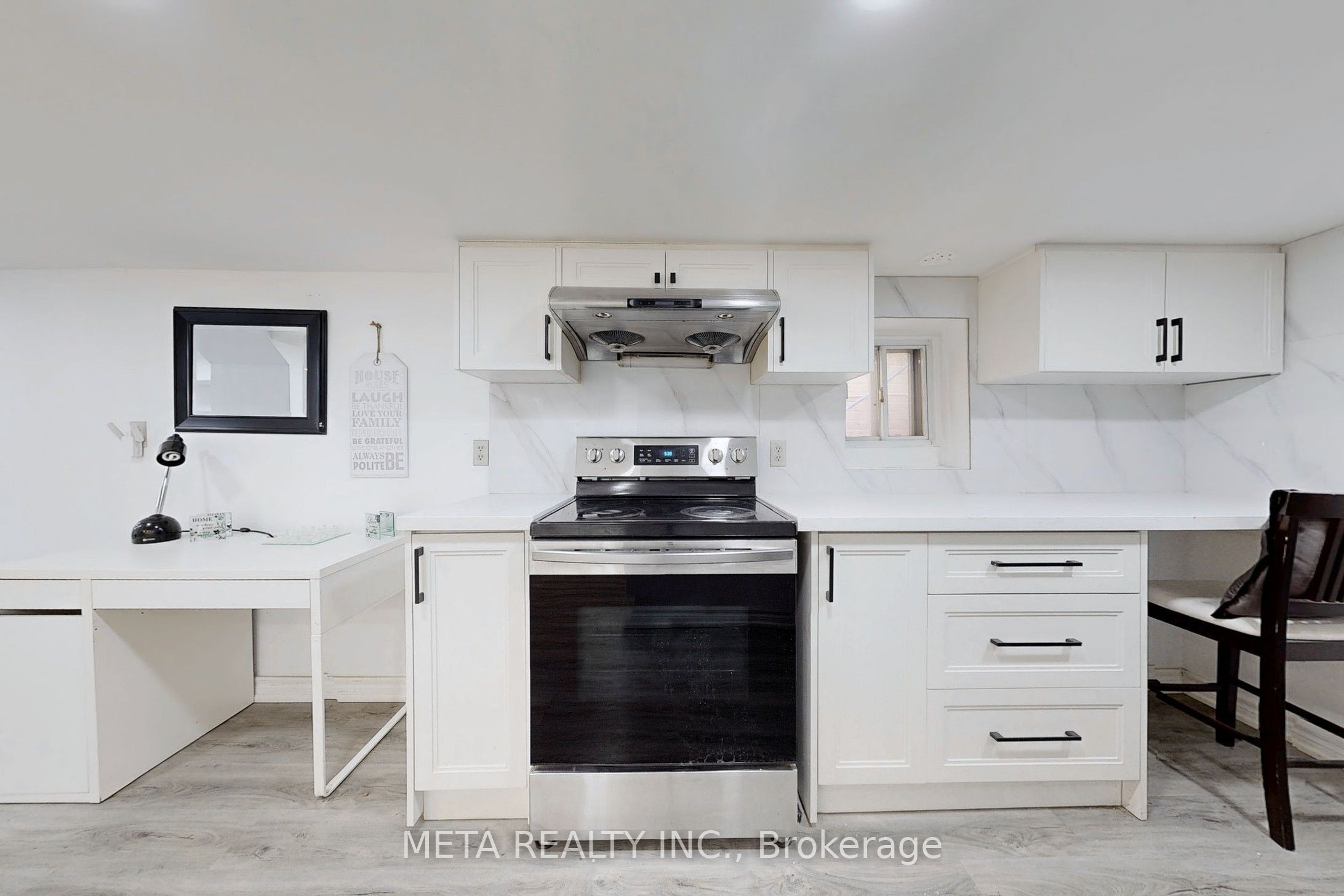 533 Westmount Avenue Property Photo 1
