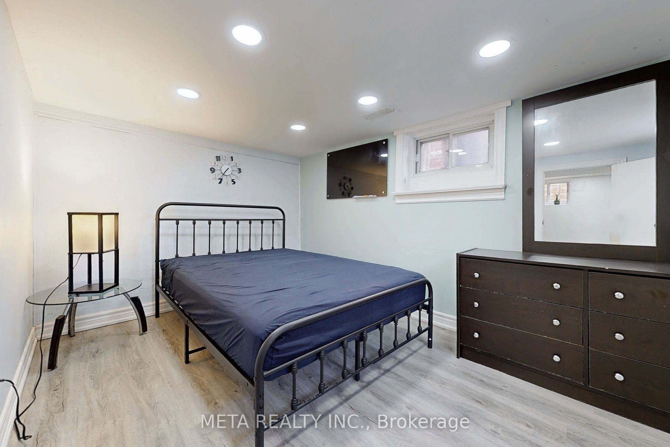 533 Westmount Avenue Property Photo 13