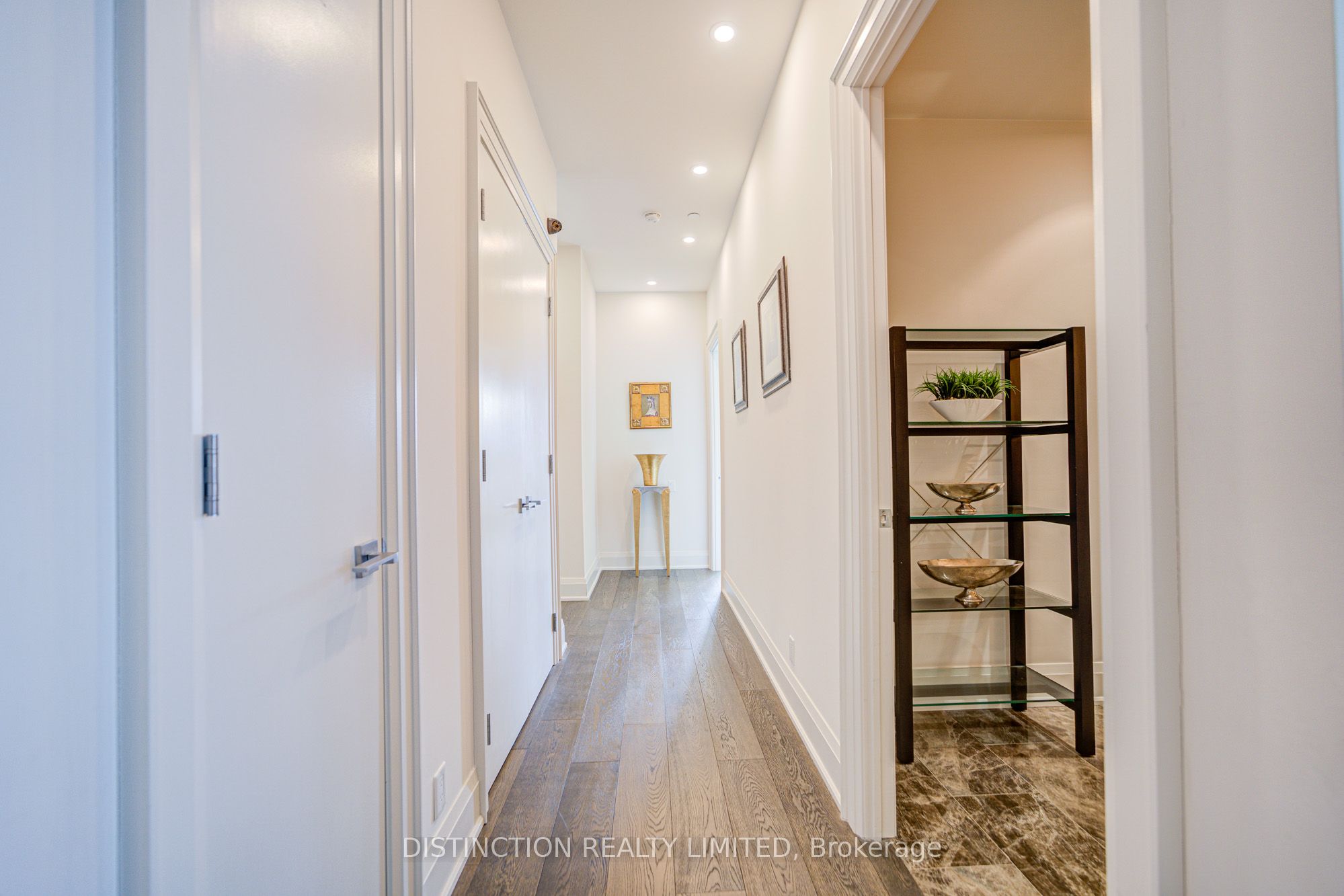 77 W Charles Street W 1603 Property Photo 6
