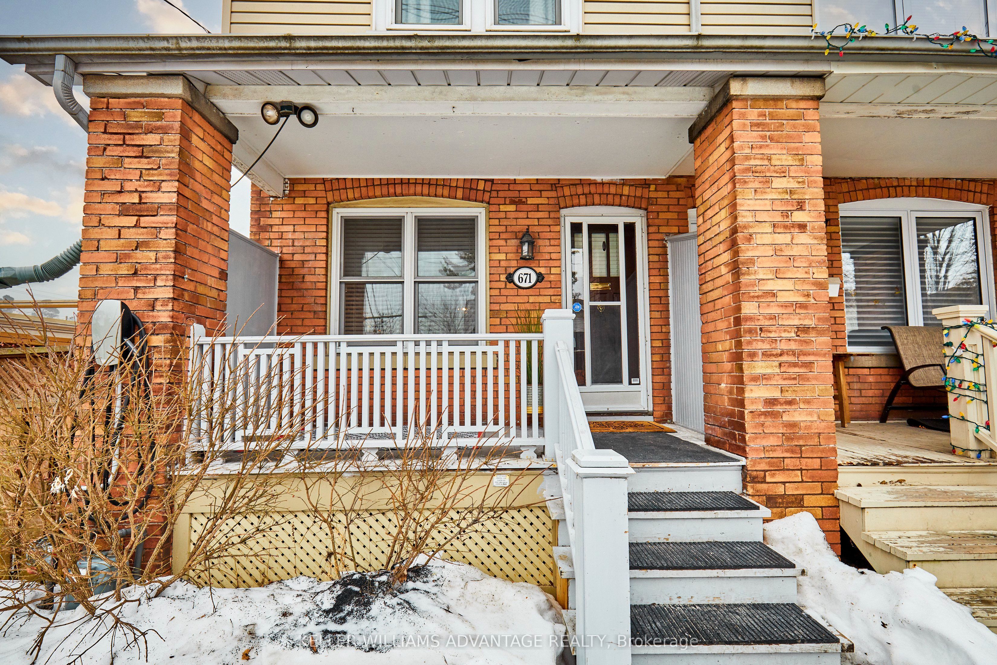 671 Millwood Road Property Photo 4