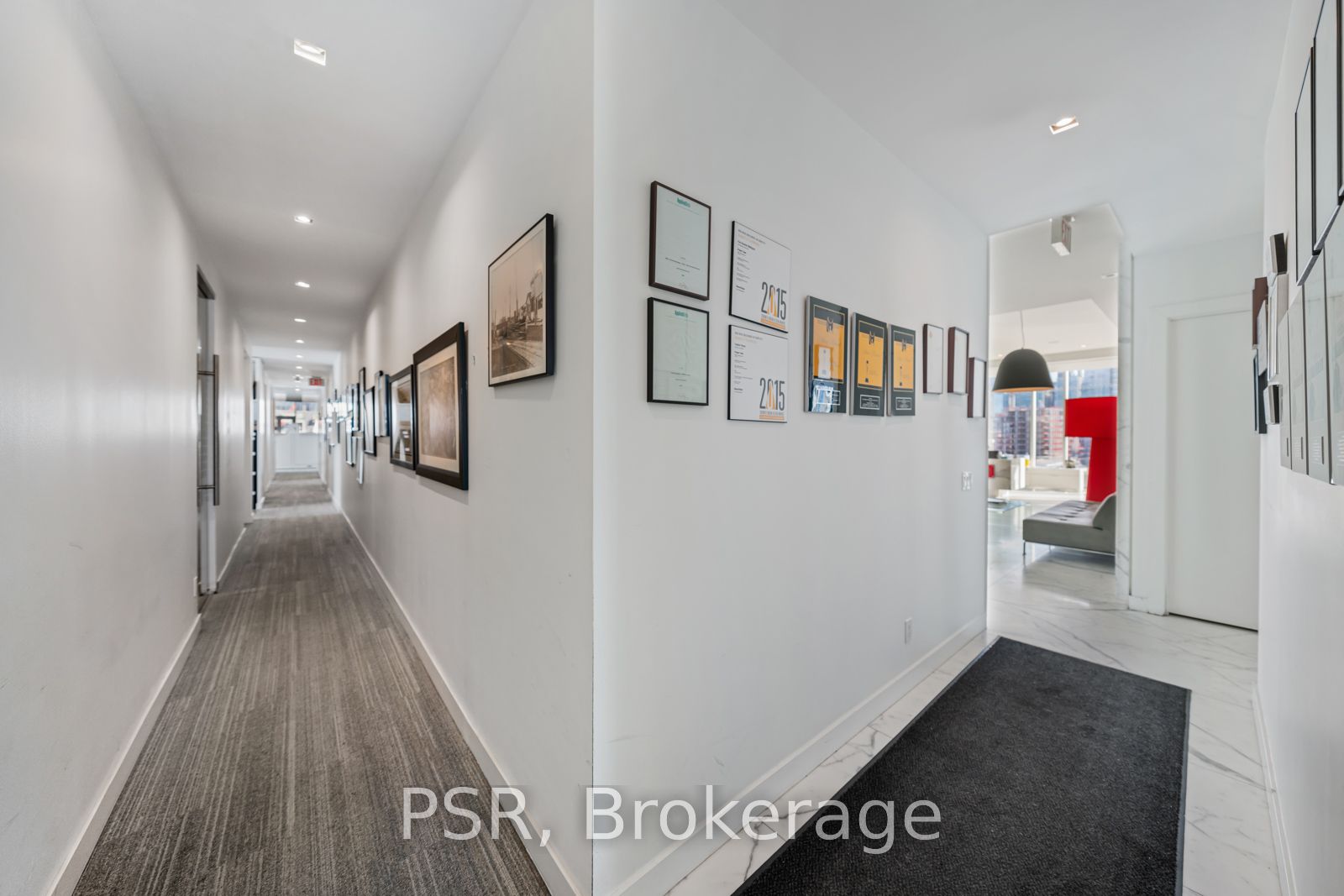 #1501 - 552 Wellington Street Property Photo 19