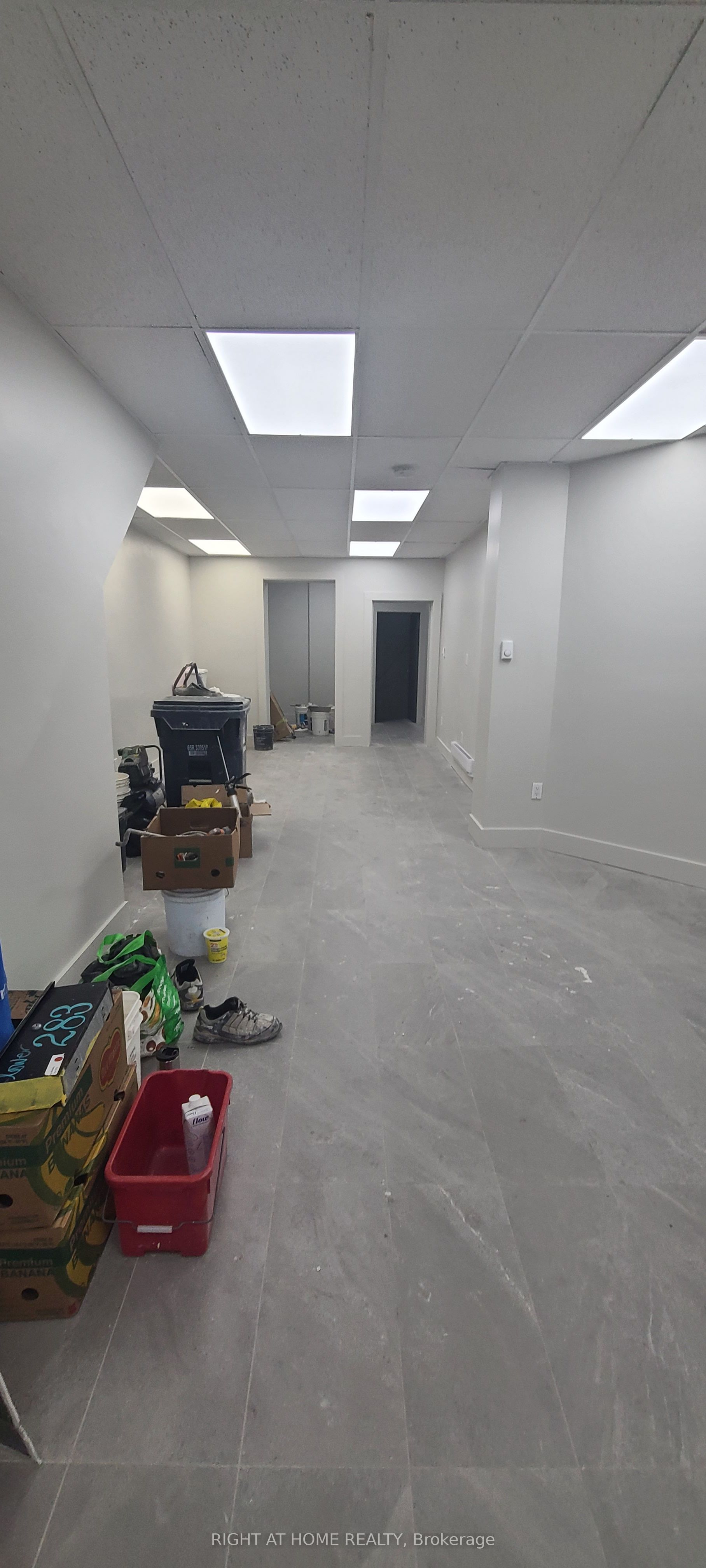 283 Augusta Avenue Property Photo 4