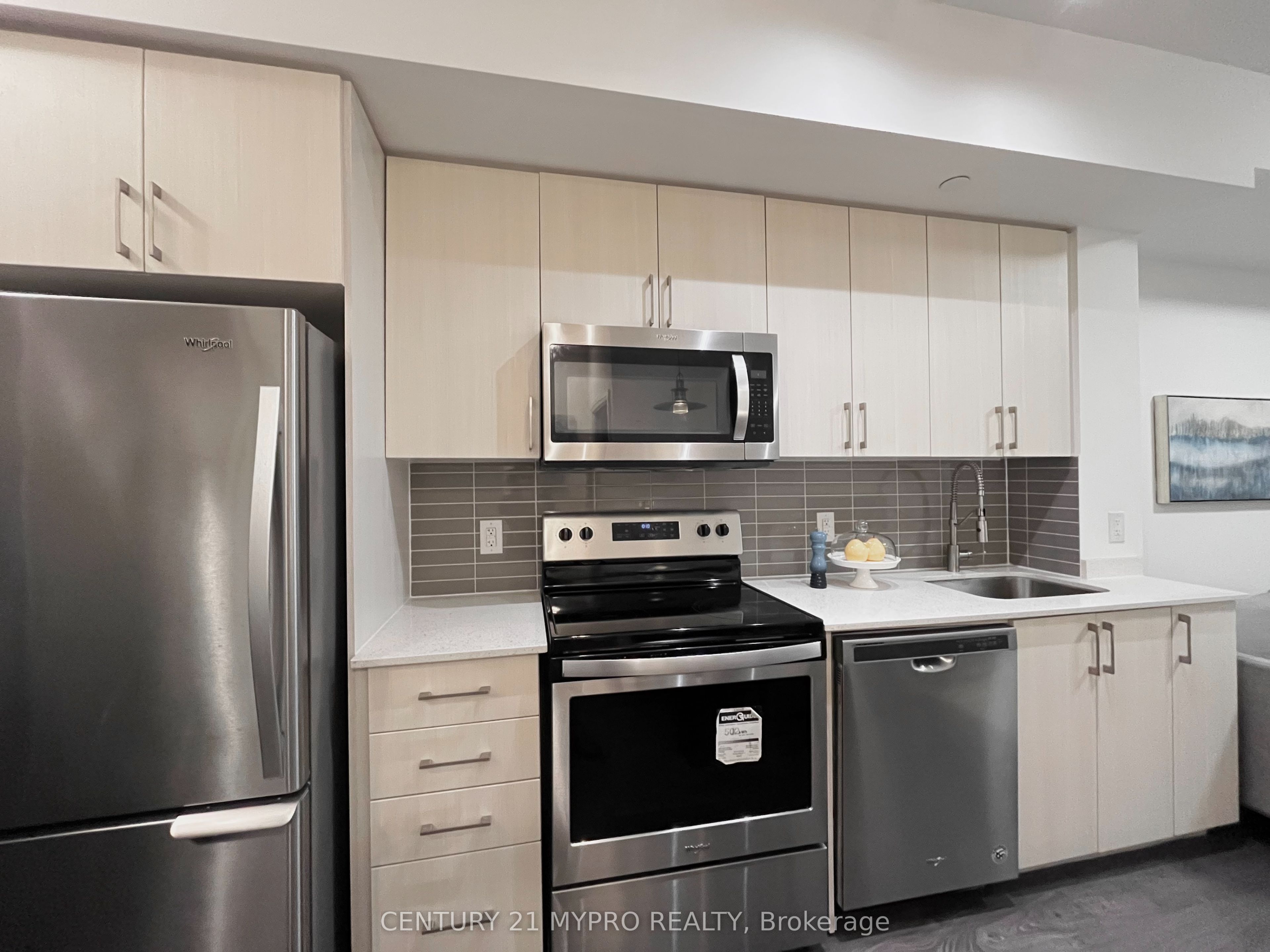 #1027 - 591 Sheppard Avenue Property Photo 1