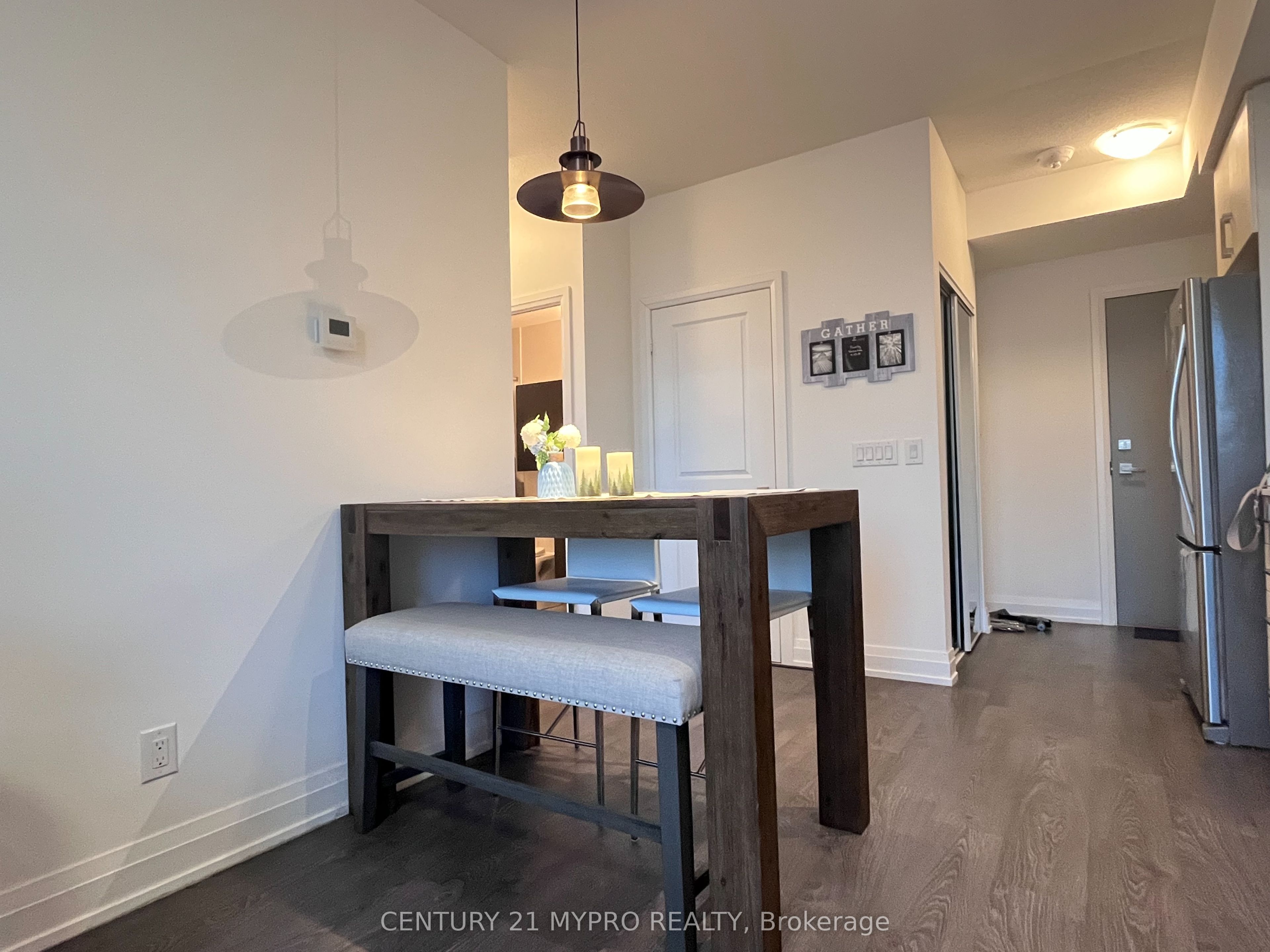 #1027 - 591 Sheppard Avenue Property Photo 8