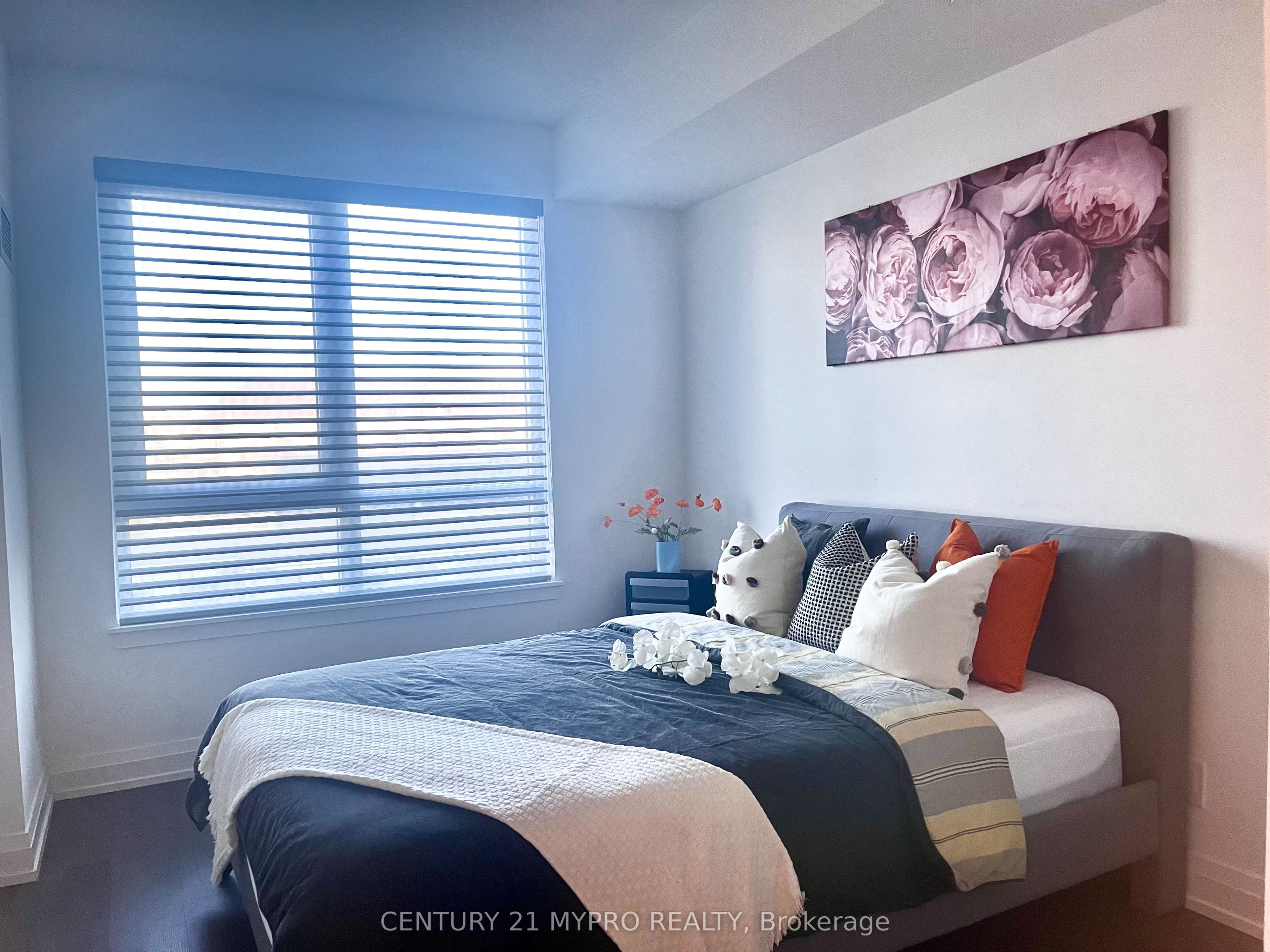 #1027 - 591 Sheppard Avenue Property Photo 12